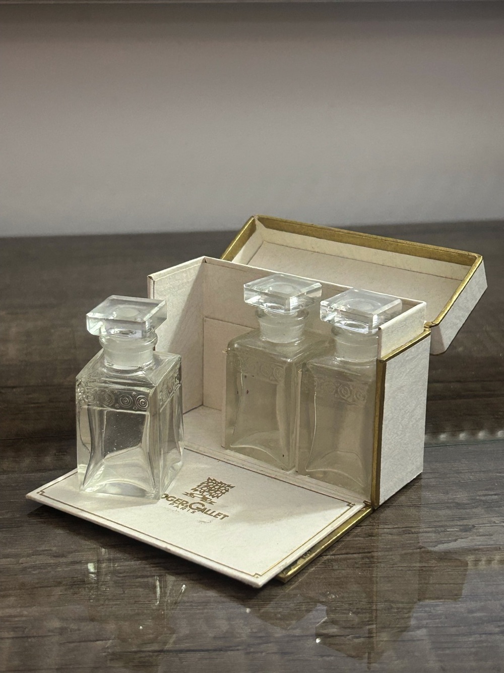 VTG Roger & Gallet Trio Bottle Set Original Box